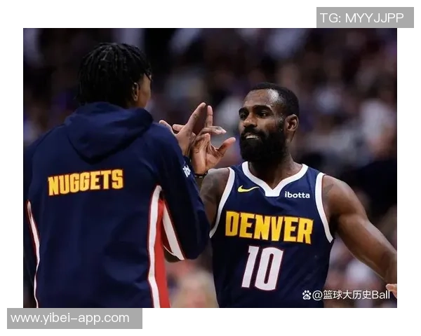 小哈达威替补表现出色全场12投7中三分命中率高达44贡献18分3篮板