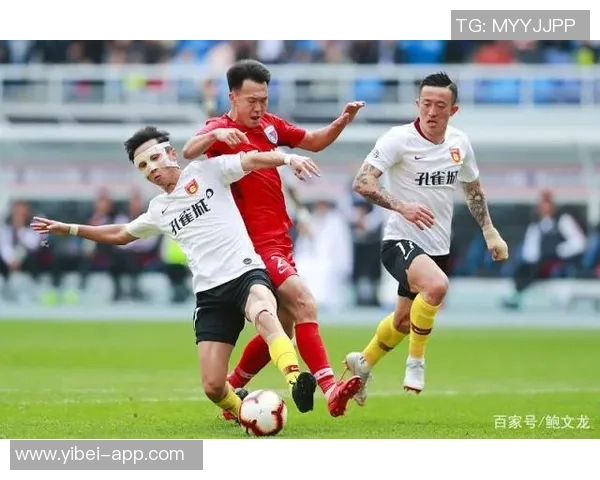 重生之路吾米提江2024遭遇颅骨骨折2025崭露头角成为海港中卫2026冲击U23冠军 重生之路吾米提江2024遭遇颅骨骨折2025崭露头角成为海港中卫2026冲击U23冠军