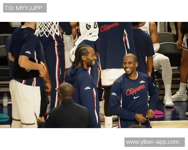 小卡季前赛表现出色砍下35分与队友重聚感到非常开心