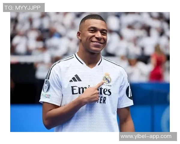 姆巴佩职业生涯进球数突破400大关罗马诺社交媒体祝贺海报引关注